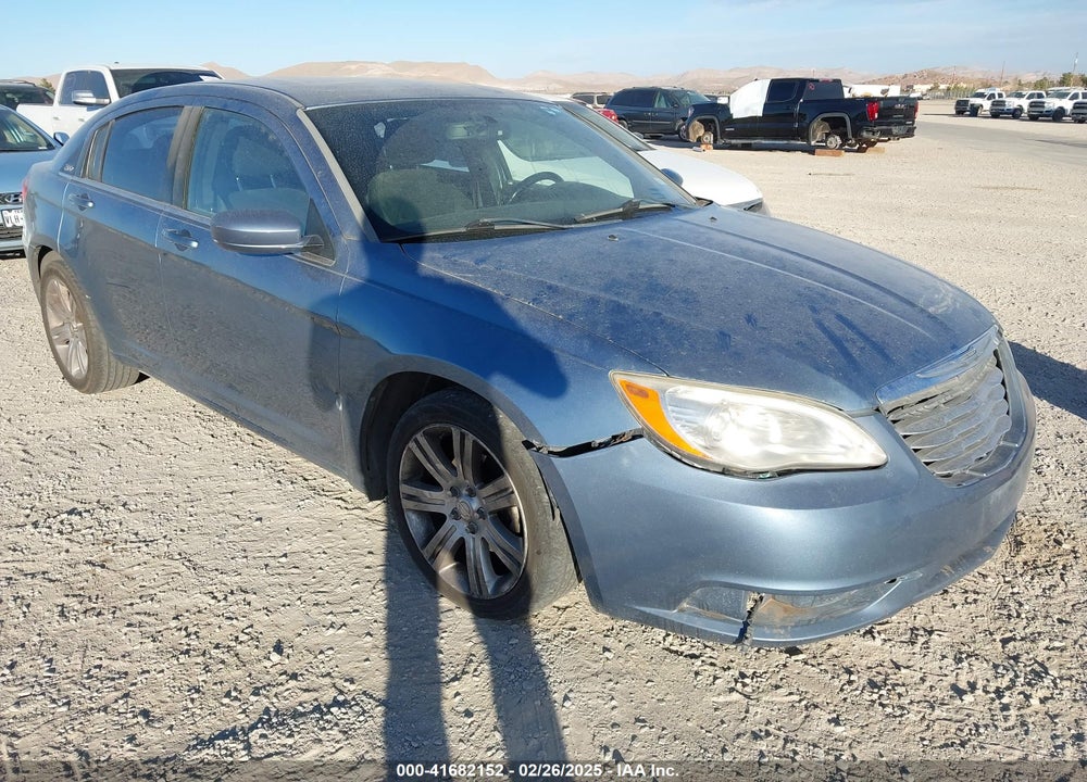 2011 CHRYSLER 200 TOURING VIN: 1C3BC1FG8BN612306