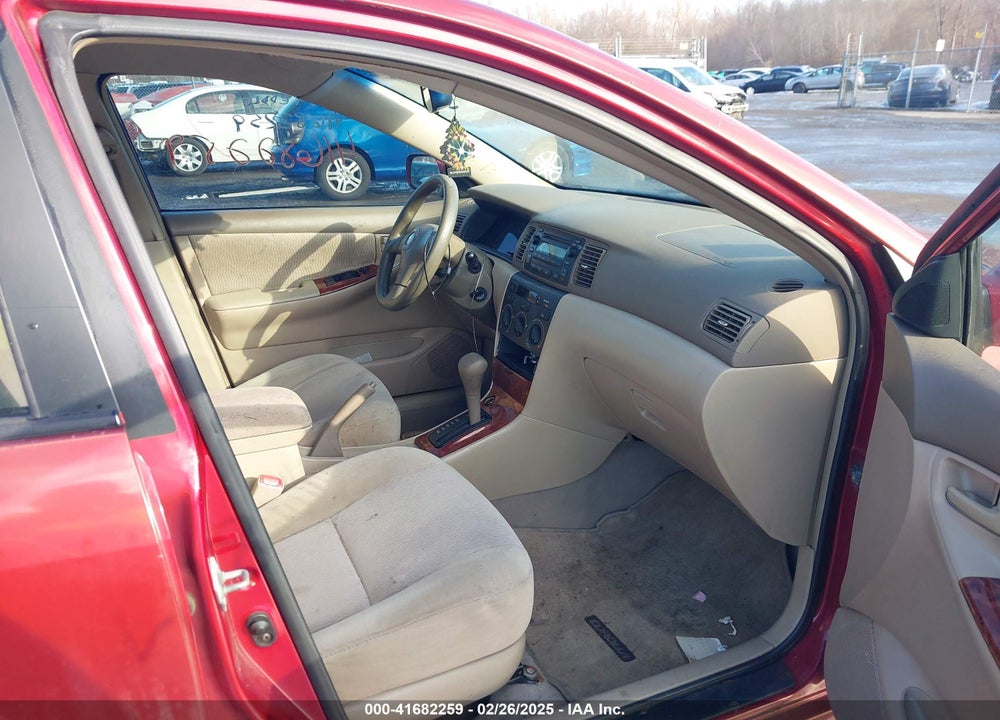 2005 TOYOTA COROLLA LE VIN: 2T1BR32E95C499418