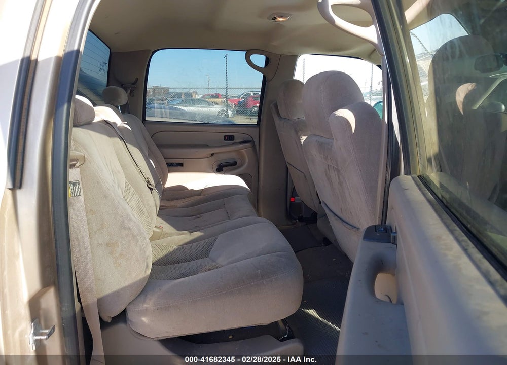 2004 CHEVROLET SILVERADO 2500 LS VIN: 1GCGC23U14F252357