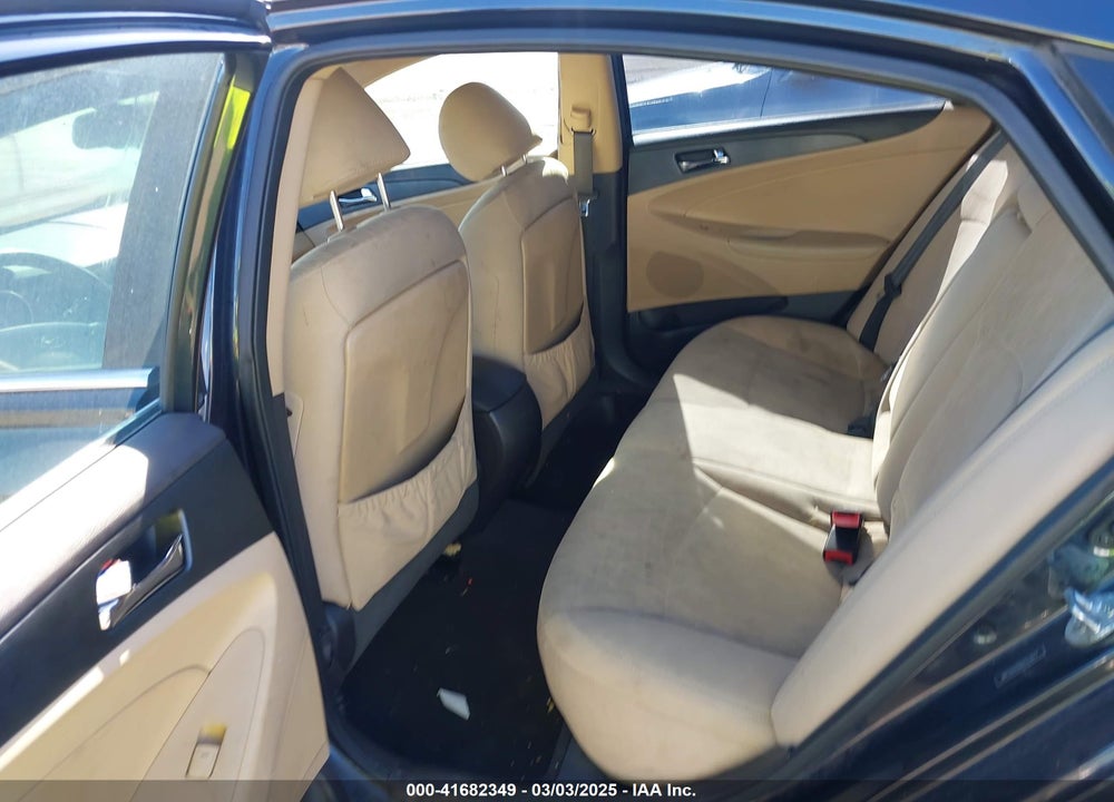 2013 HYUNDAI SONATA VIN: 5NPEB4AC6DH523077