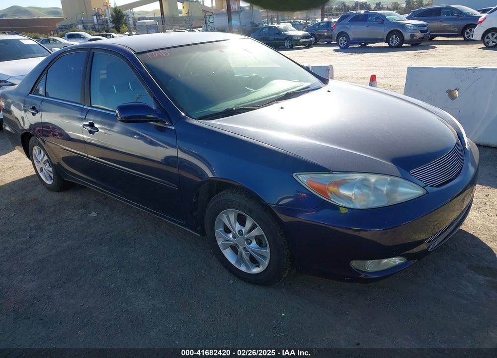 2002 TOYOTA CAMRY LE VIN: JTDBE32K720083052