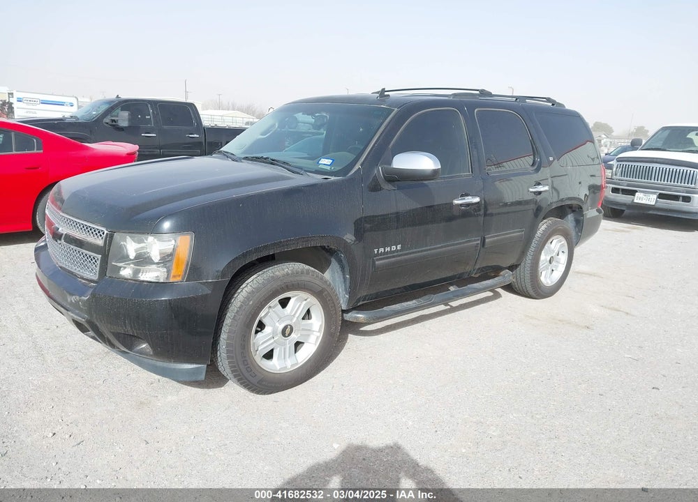 2009 CHEVROLET TAHOE VIN: 1GNEC23329R303165