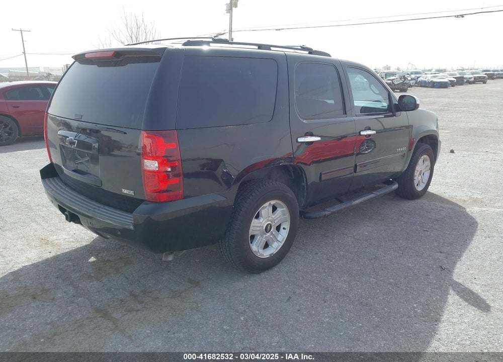 2009 CHEVROLET TAHOE VIN: 1GNEC23329R303165