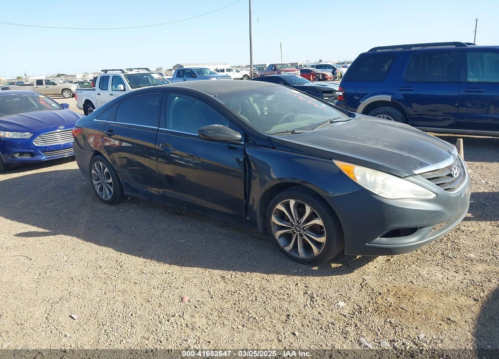 2011 HYUNDAI SONATA VIN: 5NPEB4AC9BH109353