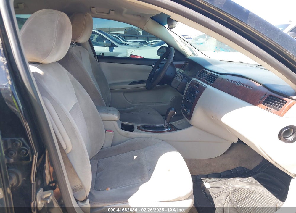 2010 CHEVROLET IMPALA VIN: 2G1WA5EN2A1103122