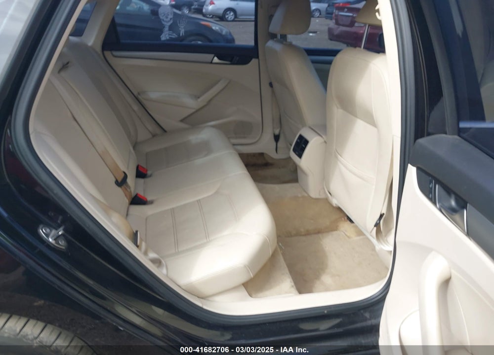 2014 VOLKSWAGEN PASSAT VIN: 1VWBT7A36EC093451