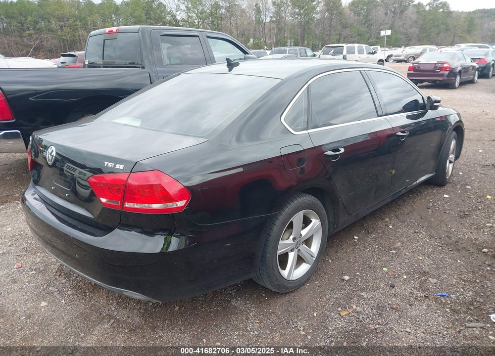 2014 VOLKSWAGEN PASSAT VIN: 1VWBT7A36EC093451