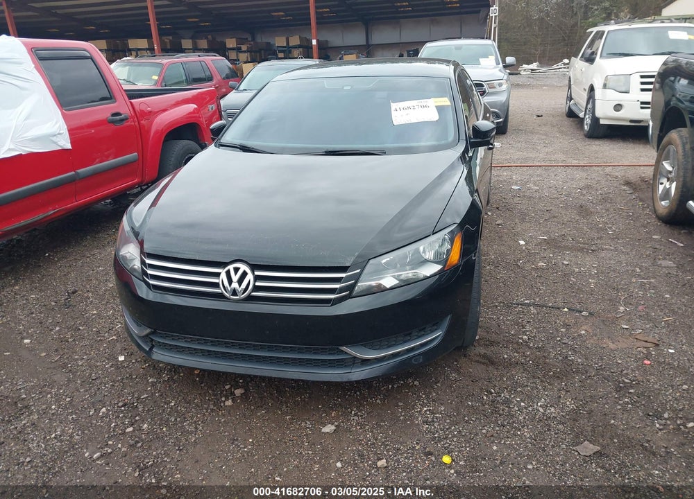 2014 VOLKSWAGEN PASSAT VIN: 1VWBT7A36EC093451