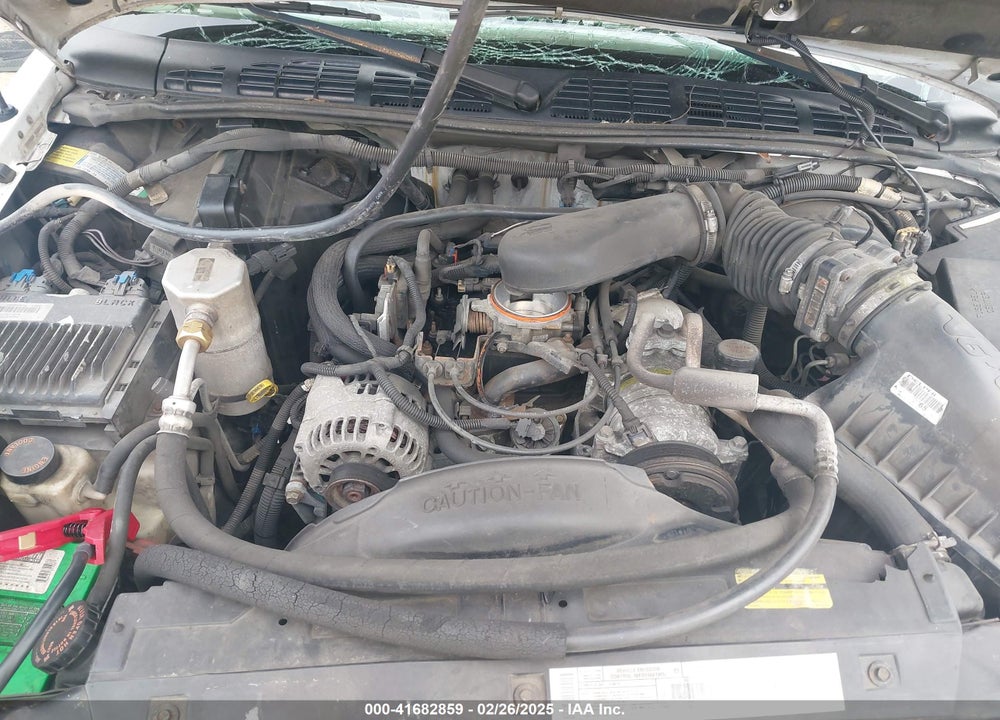 2000 CHEVROLET BLAZER LT VIN: 1GNDT13W9Y2361409