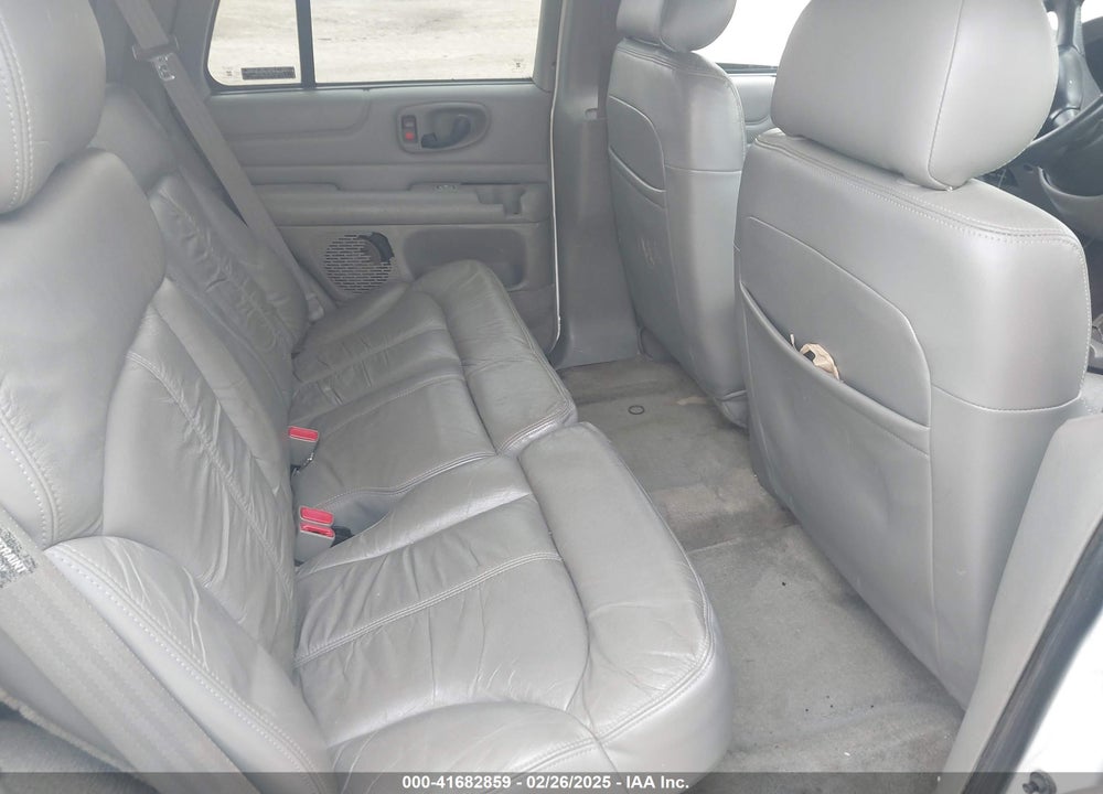 2000 CHEVROLET BLAZER LT VIN: 1GNDT13W9Y2361409