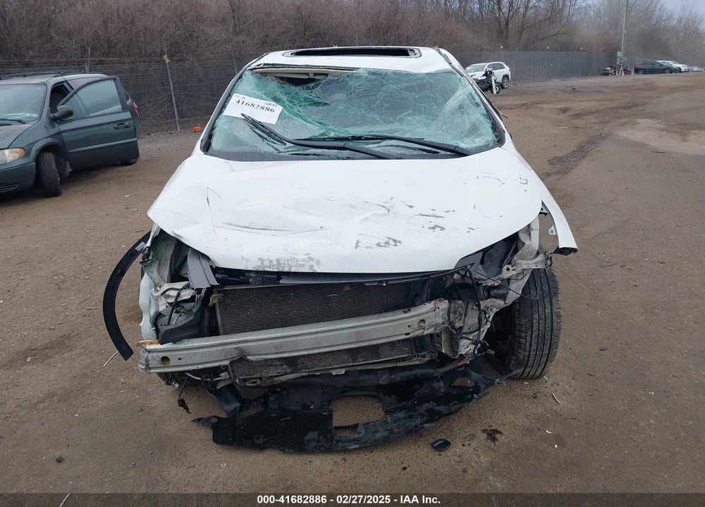 2014 HONDA CR-V VIN: 5J6RM4H50EL100344