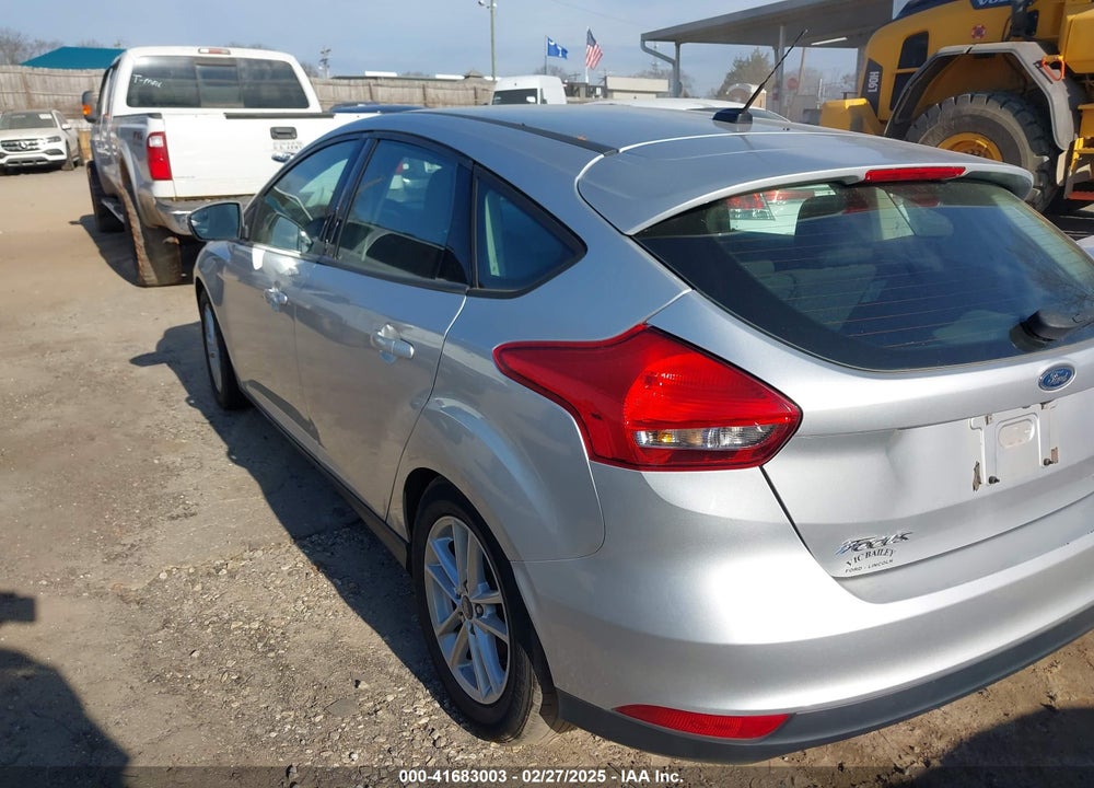 2016 FORD FOCUS VIN: 1FADP3K21GL338941
