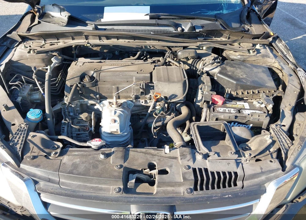 2015 HONDA ACCORD VIN: 1HGCR2F82FA159358
