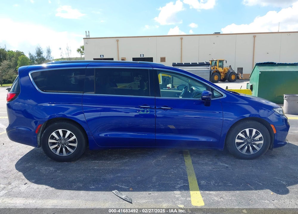 2021 CHRYSLER PACIFICA VIN: 2C4RC1L77MR590030