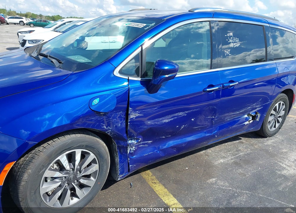 2021 CHRYSLER PACIFICA VIN: 2C4RC1L77MR590030
