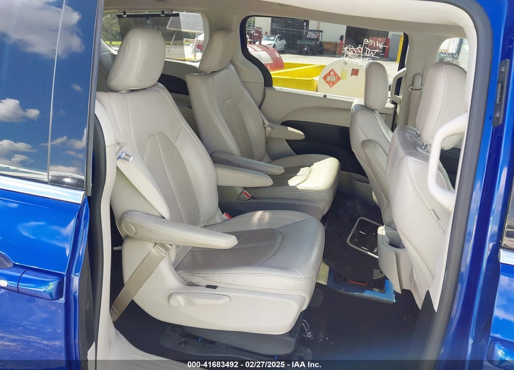 2021 CHRYSLER PACIFICA VIN: 2C4RC1L77MR590030