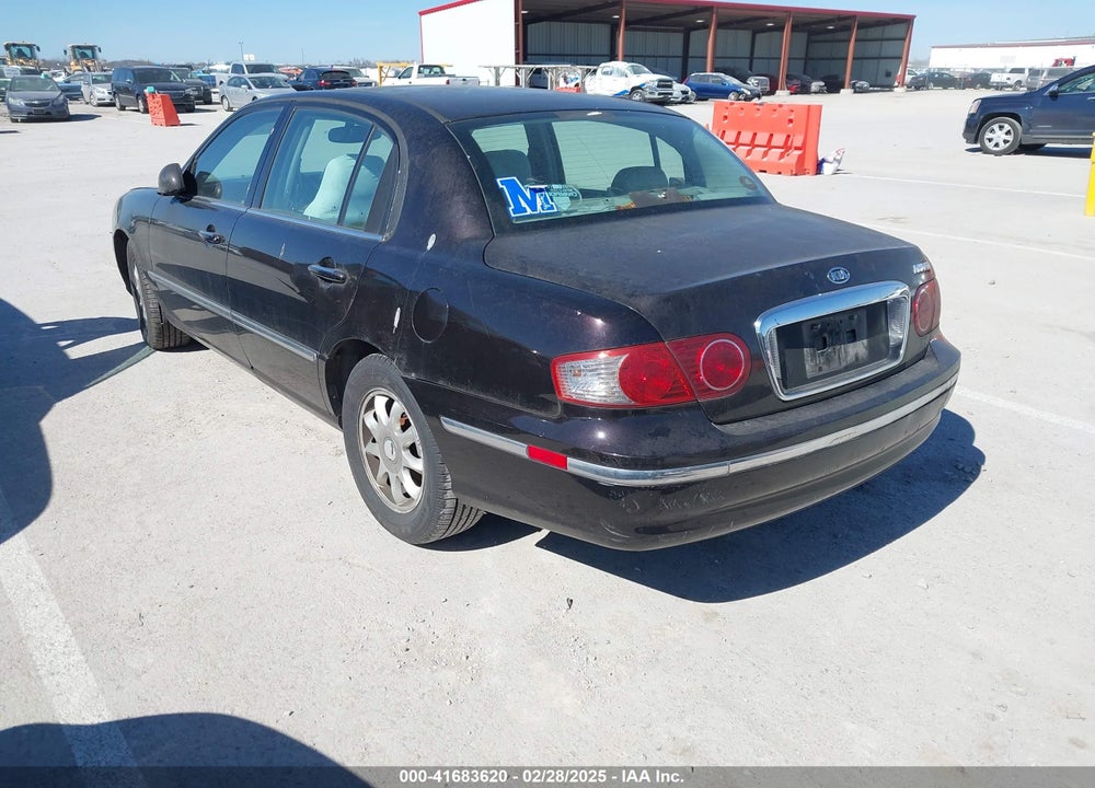 2005 KIA AMANTI VIN: KNALD124355061924