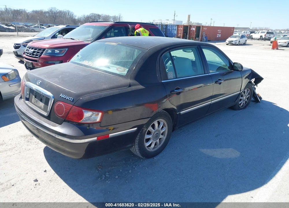2005 KIA AMANTI VIN: KNALD124355061924