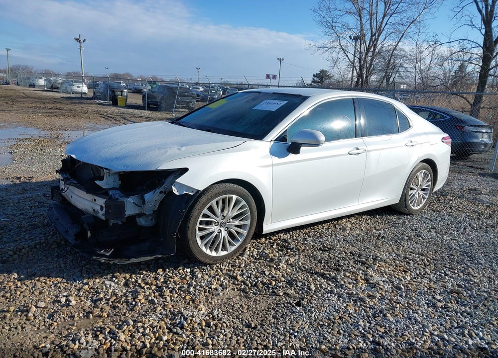 2018 TOYOTA CAMRY VIN: 4T1B11HK5JU009963