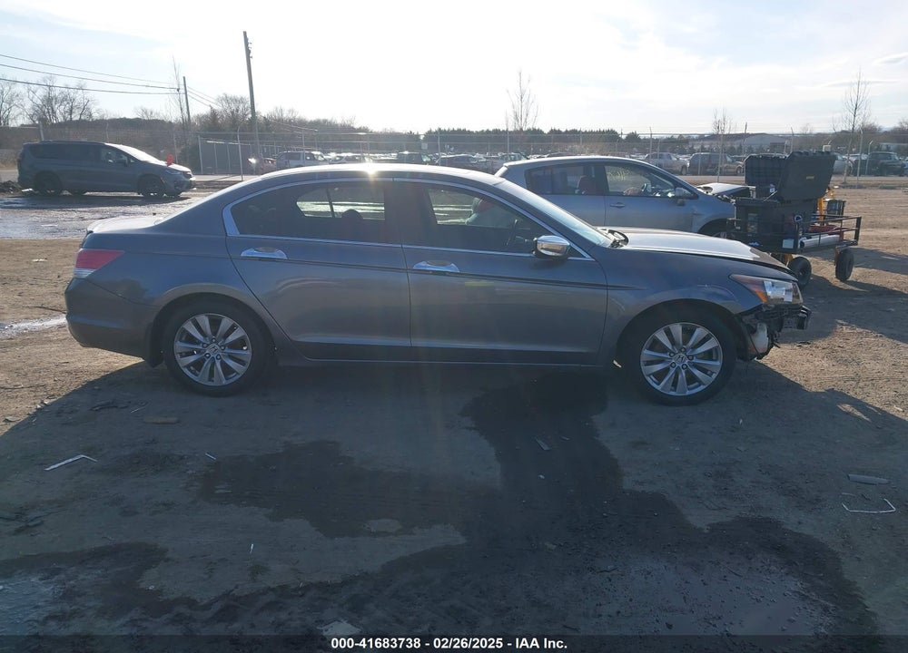 2012 HONDA ACCORD VIN: 1HGCP2F79CA005612