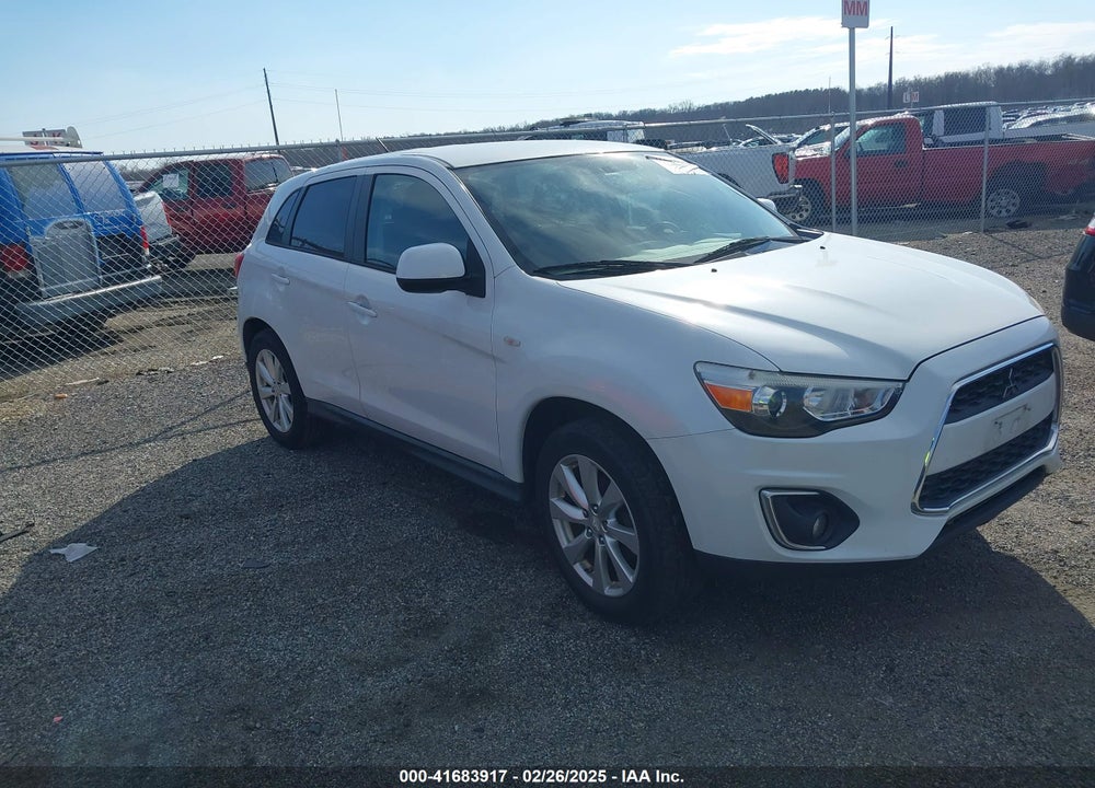 2015 MITSUBISHI OUTLANDER SPORT ES VIN: 4A4AR3AU5FE017054