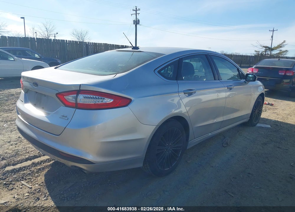 2014 FORD FUSION SE VIN: 1FA6P0HD5E5355579