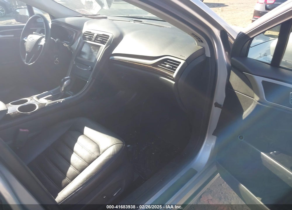 2014 FORD FUSION SE VIN: 1FA6P0HD5E5355579