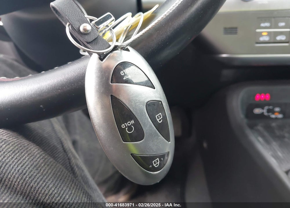 2024 HYUNDAI KONA SEL VIN: KM8HB3AB8RU047695