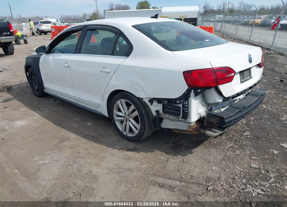 2012 VOLKSWAGEN JETTA VIN: 3VW567AJ8CM366548