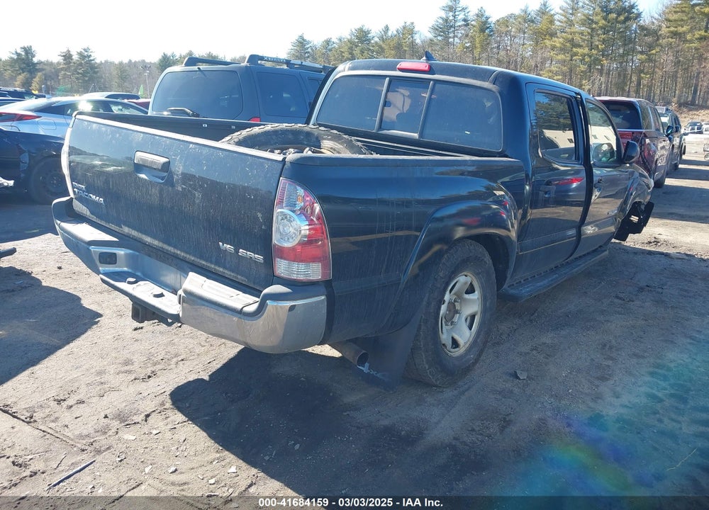 2015 TOYOTA TACOMA VIN: 5TFLU4EN4FX136841