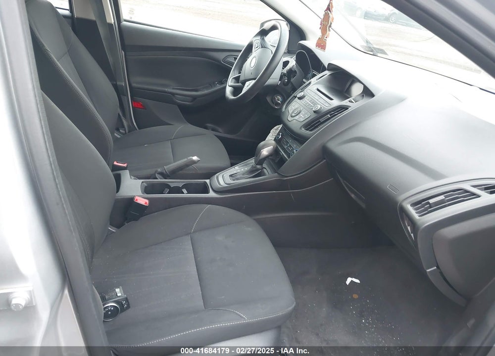 2017 FORD FOCUS VIN: 1FADP3E20HL293875