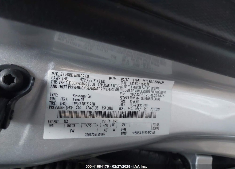 2017 FORD FOCUS VIN: 1FADP3E20HL293875