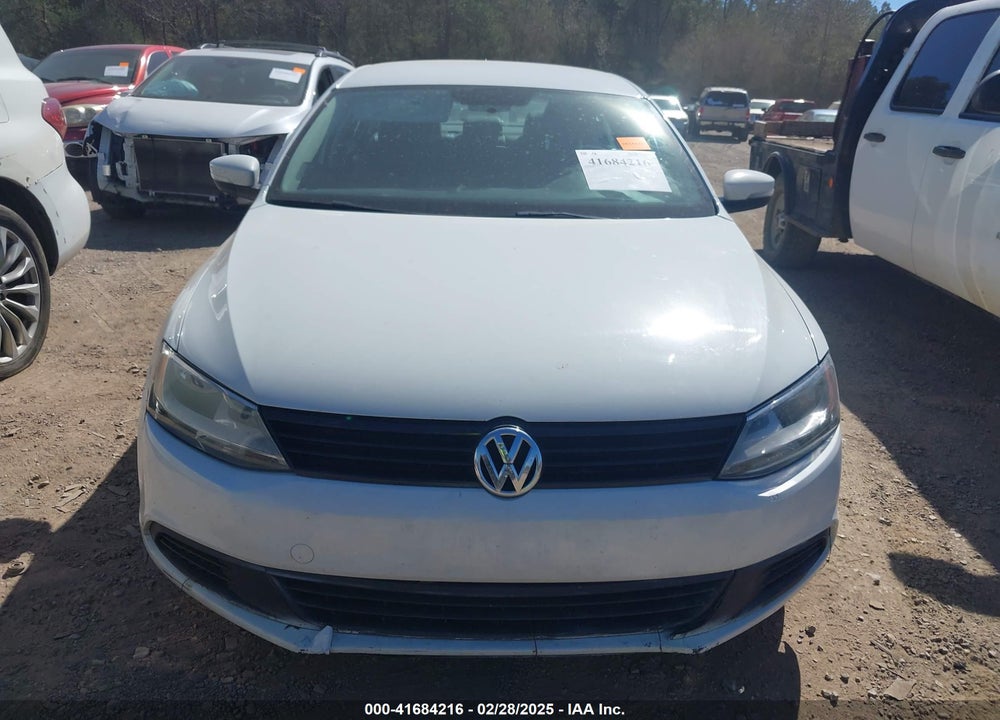 2014 VOLKSWAGEN JETTA 1.8T SE VIN: 3VWD17AJ5EM422832
