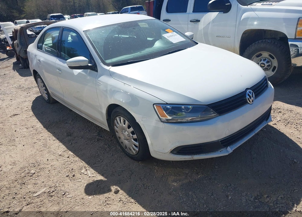 2014 VOLKSWAGEN JETTA 1.8T SE VIN: 3VWD17AJ5EM422832