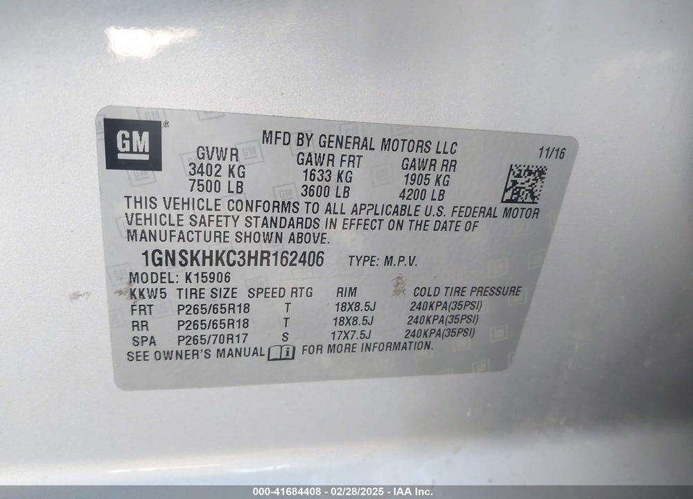 2017 CHEVROLET SUBURBAN VIN: 1GNSKHKC3HR162406