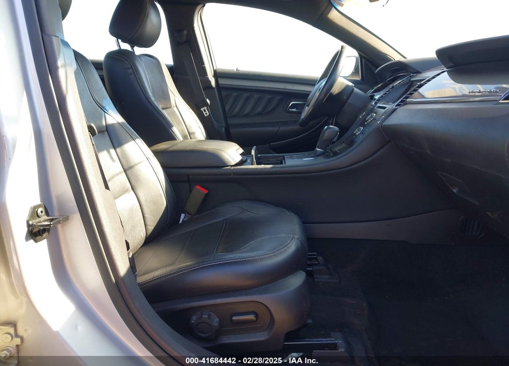 2015 FORD TAURUS SEL VIN: 1FAHP2E82FG138671