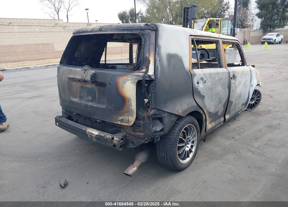 2014 SCION XB VIN: JTLZE4FE8EJ062643