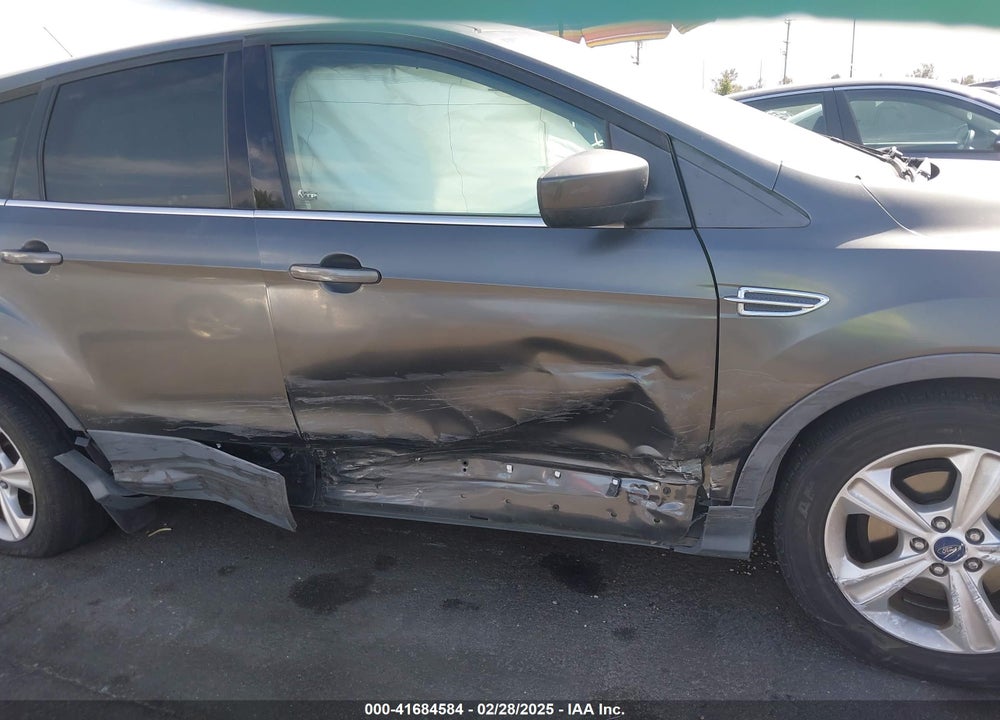 2016 FORD ESCAPE SE VIN: 1FMCU0G78GUC43932