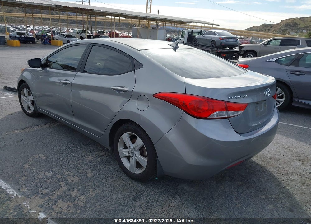 2013 HYUNDAI ELANTRA VIN: KMHDH4AE0DU891381