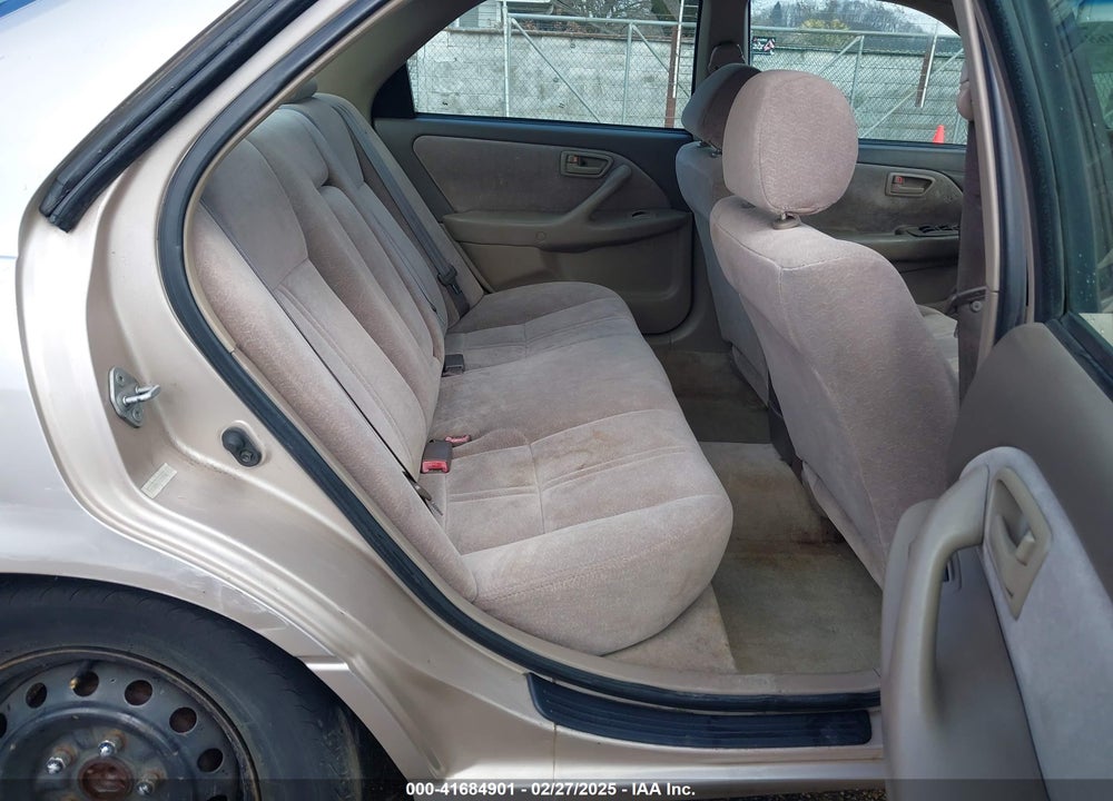1999 TOYOTA CAMRY VIN: 4T1BG22K8XU463050