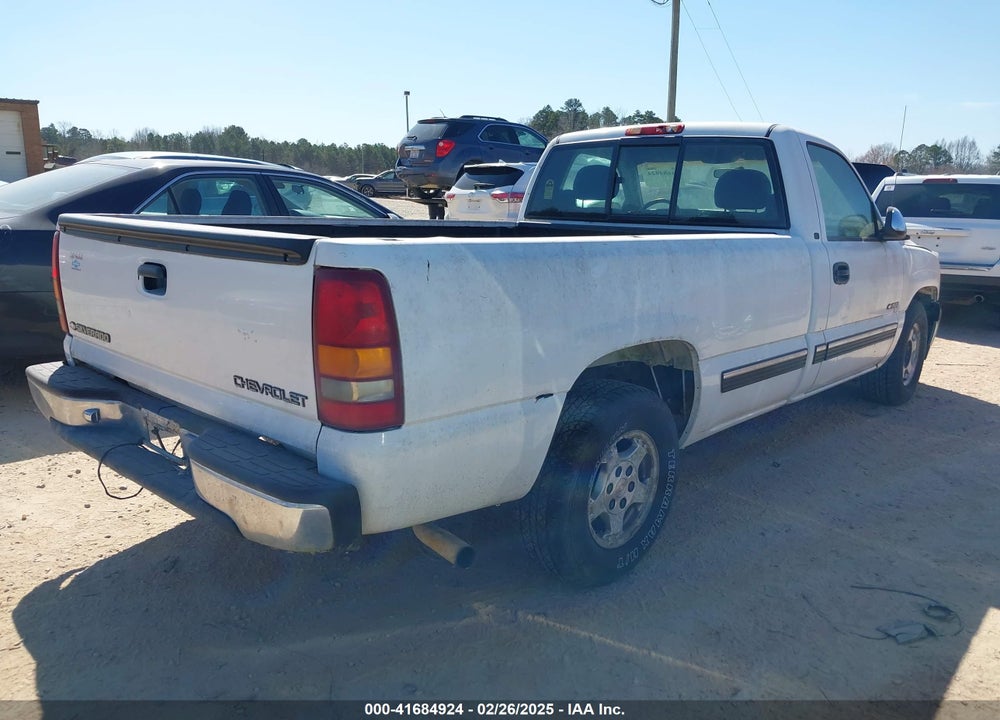 1999 CHEVROLET SILVERADO 1500 LS VIN: 1GCEC14V3XE158578