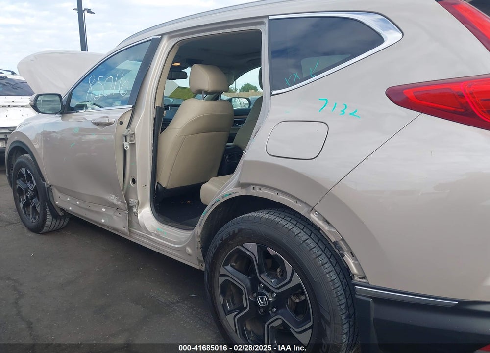 2019 HONDA CR-V TOURING VIN: 2HKRW2H9XKH623023