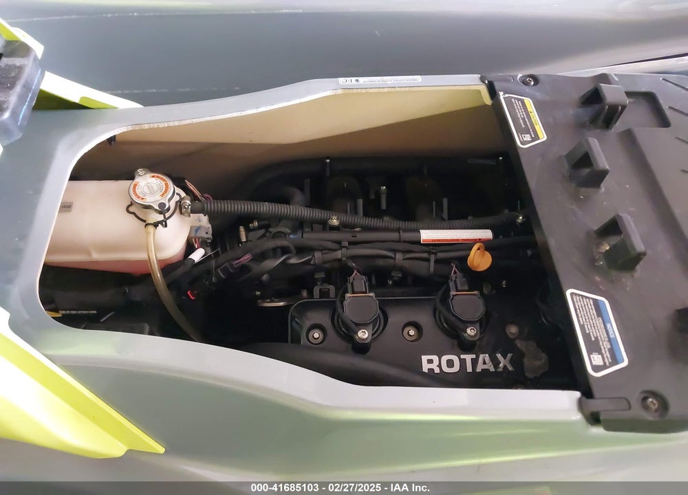 2022 SEADOO OTHER VIN: YDV27823K122
