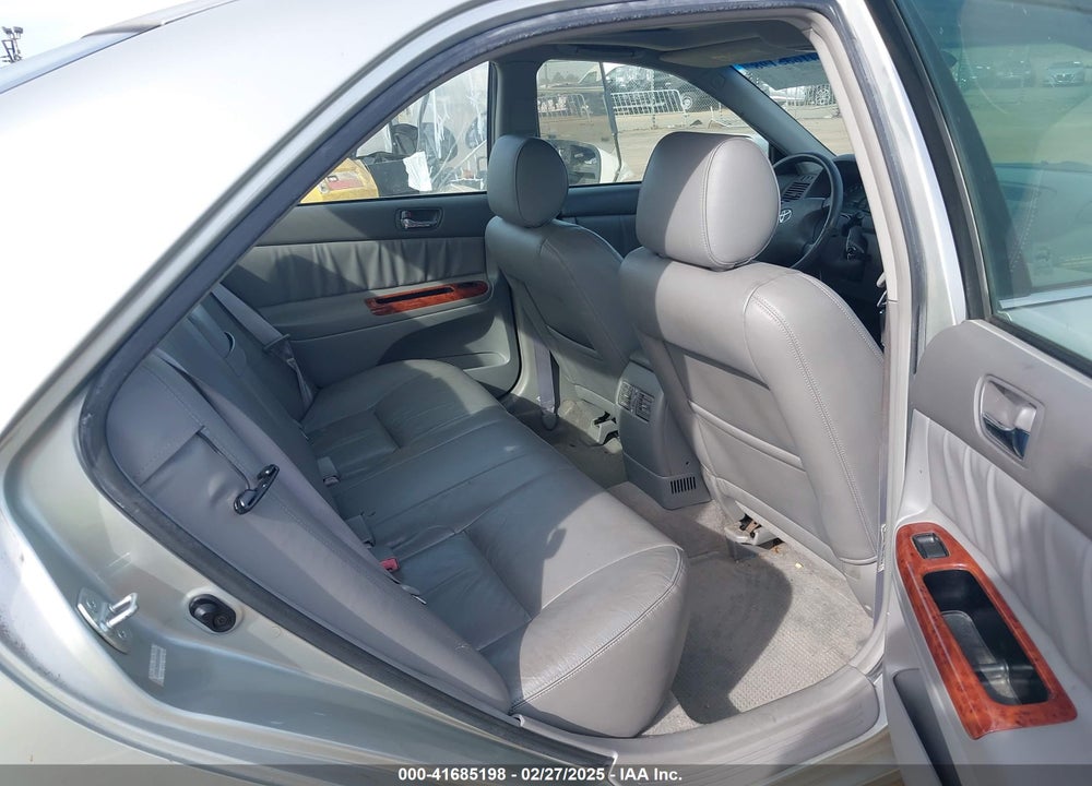 2003 TOYOTA CAMRY XLE VIN: JTDBE30K030158968