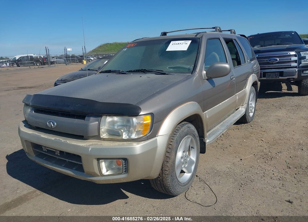 2001 INFINITI QX4 LUXURY VIN: JNRDR09Y11W220438