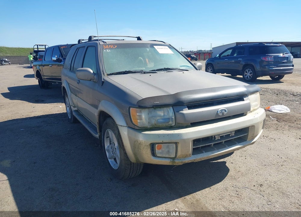 2001 INFINITI QX4 LUXURY VIN: JNRDR09Y11W220438
