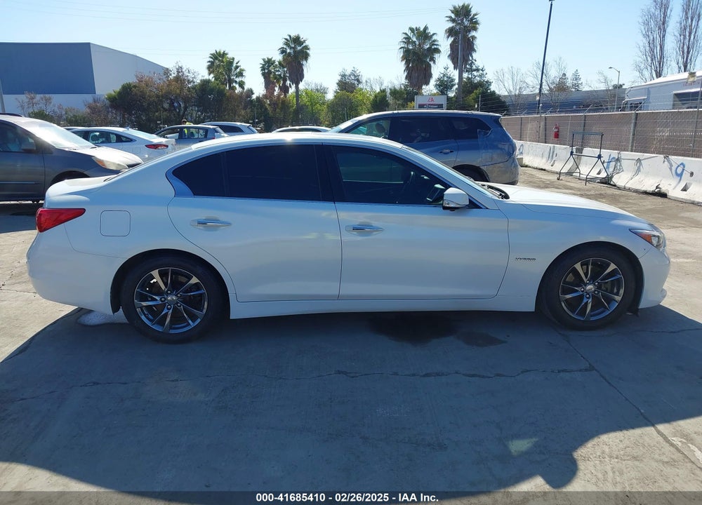 2015 INFINITI Q50 HYBRID VIN: JN1AV7AP4FM790479