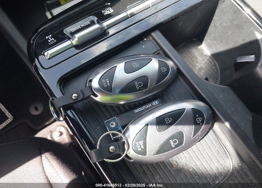 2025 HYUNDAI TUCSON HYBRID VIN: KM8JBDD13SU272297