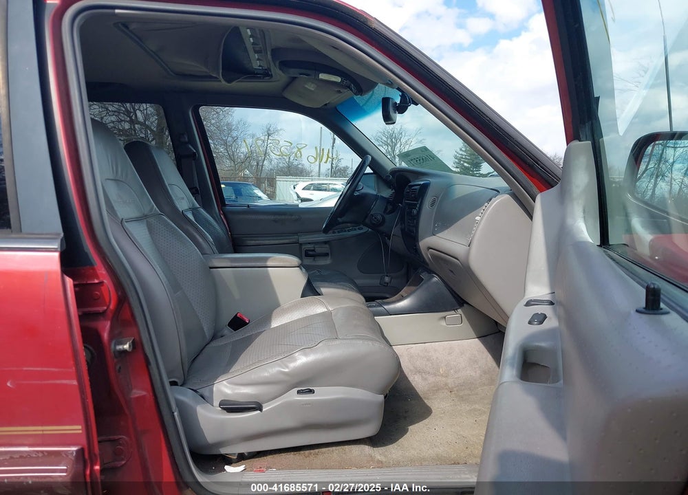 1998 MERCURY MOUNTAINEER VIN: 4M2ZU55P8WUJ07579