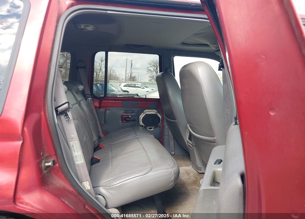 1998 MERCURY MOUNTAINEER VIN: 4M2ZU55P8WUJ07579